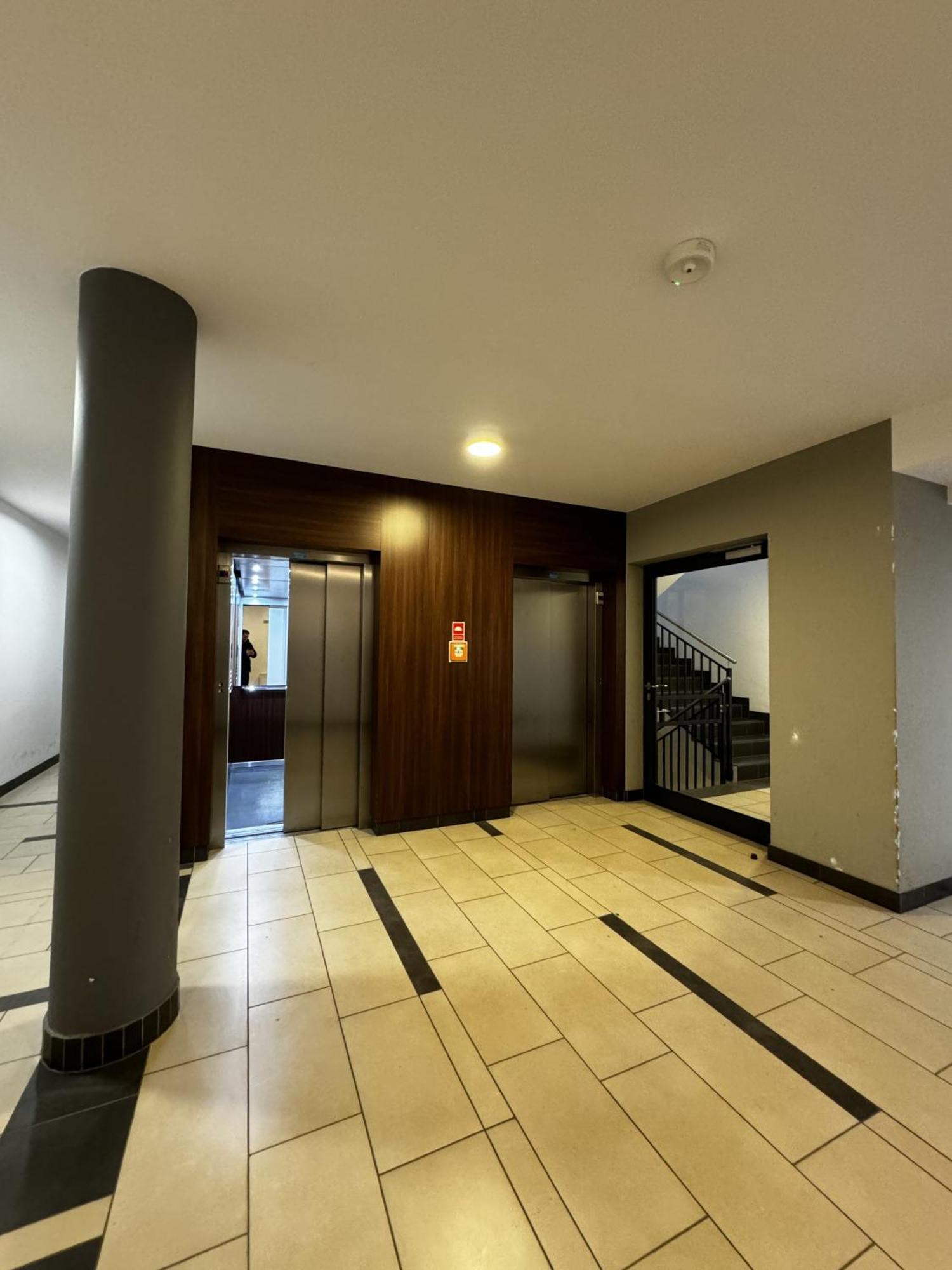 Apartment Home&home Praga-poludne *